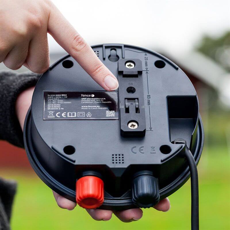 DIN lišta pro uchycení generátoru elektrického ohradníku, 80 mm
