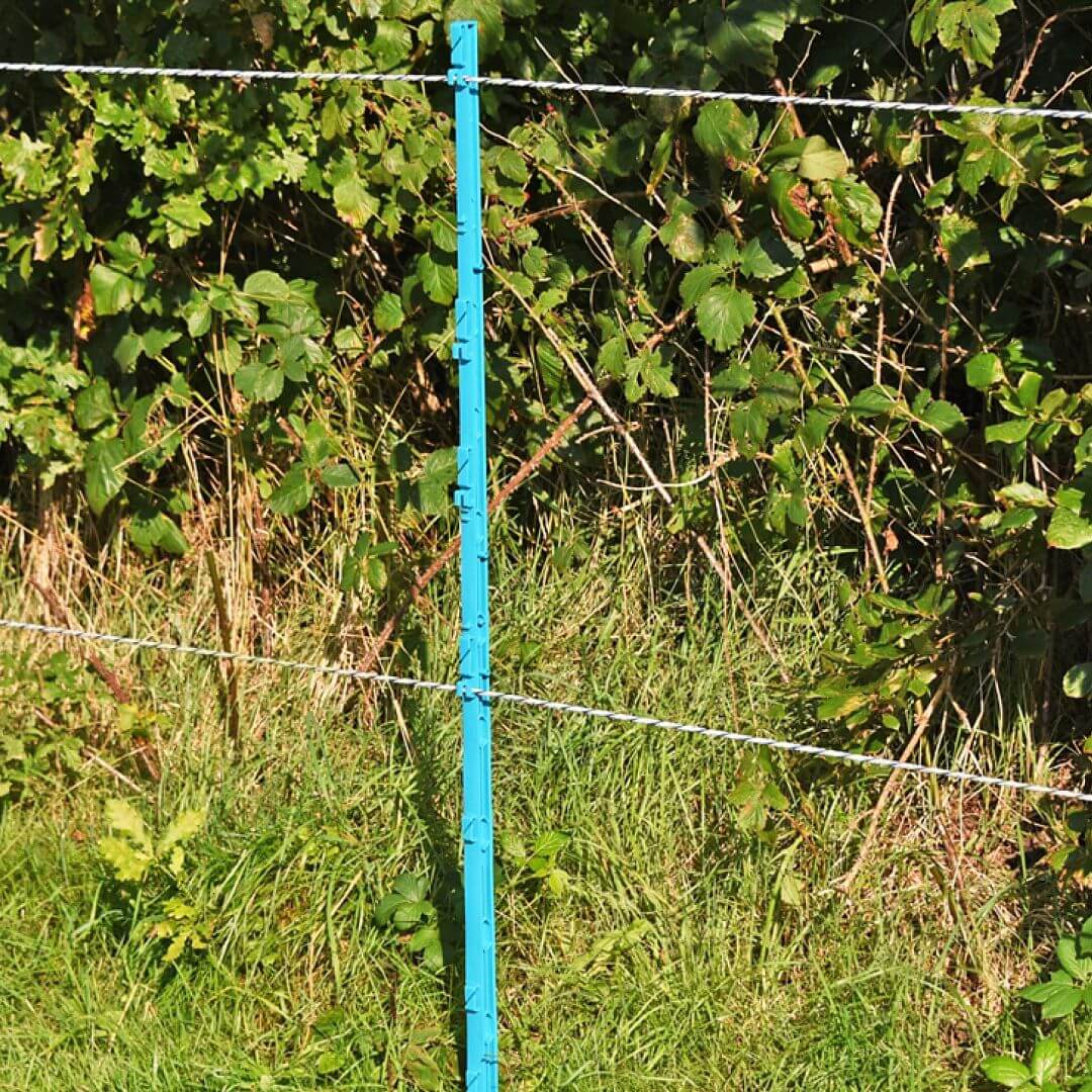 Plastový sloupek pro elektrický ohradník, délka 156 cm, 11 oček, modrá