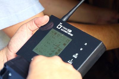 Centrální ovládací zařízení FENCE WiFi GATEWAY GW100, díky kterému lze ovládat a kontrolovat elektrickou ohradu odkudkoli a kdykoliv je třeba