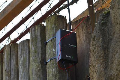 Monitor MX10 - Zařízení měřící napětí v elektrické ohradě