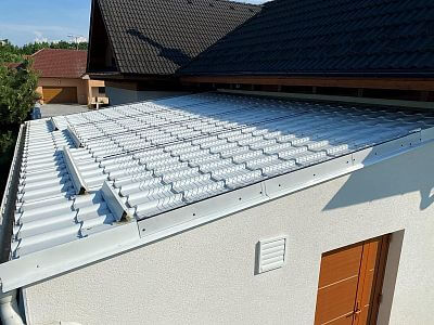 Originální vedení vodičů PLUS-MINUS