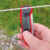 Boundary Blade – Diodová zkoušečka 8 kV s kapesním nožem